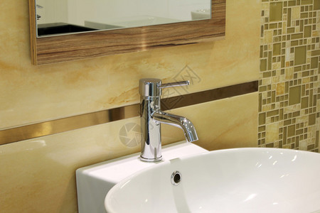 龙头正视图图片_龙头正视图素材图片大全