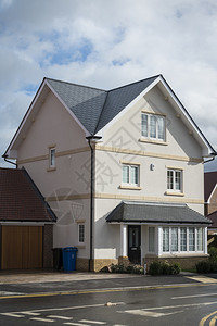 英国小镇的新建房屋图片