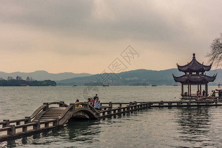 杭州西湖美丽的传统宫图片