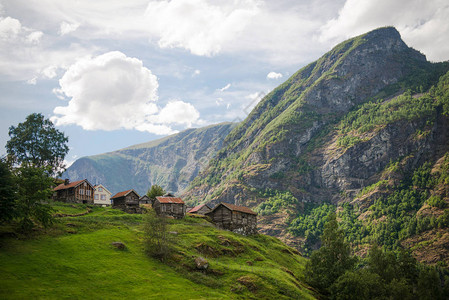 挪威大山高Aurlandsfjord背景图片