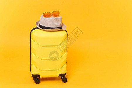 旅行者旅游手提箱行李箱包带夏季帽子图片