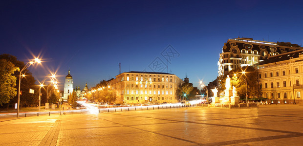基辅索非亚广场全景背景图片