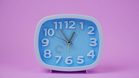 蓝色闹钟隔离显示时间1255am或pm图片