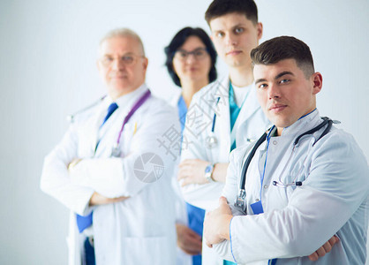成功的医疗团队自信的医生团队图片
