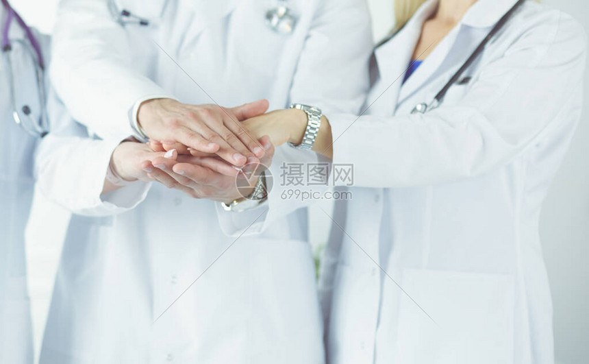 医生和护士在一个医高清图片下载-正版图片503778466-摄图网