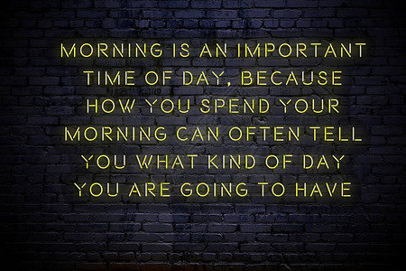 墙上刻有积极动因的句号图片素材