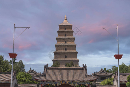 陕西冬枣西安的野大塔是建筑中最大的一座背景