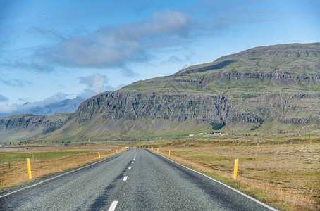 欧洲冰岛一号路环状公路环形路上的天空戏剧背景图片