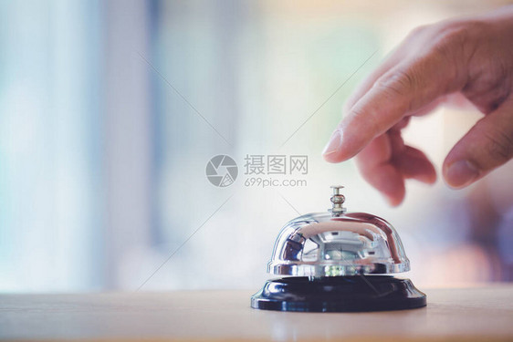 柜台上的铃可以用手服务敲钟图片