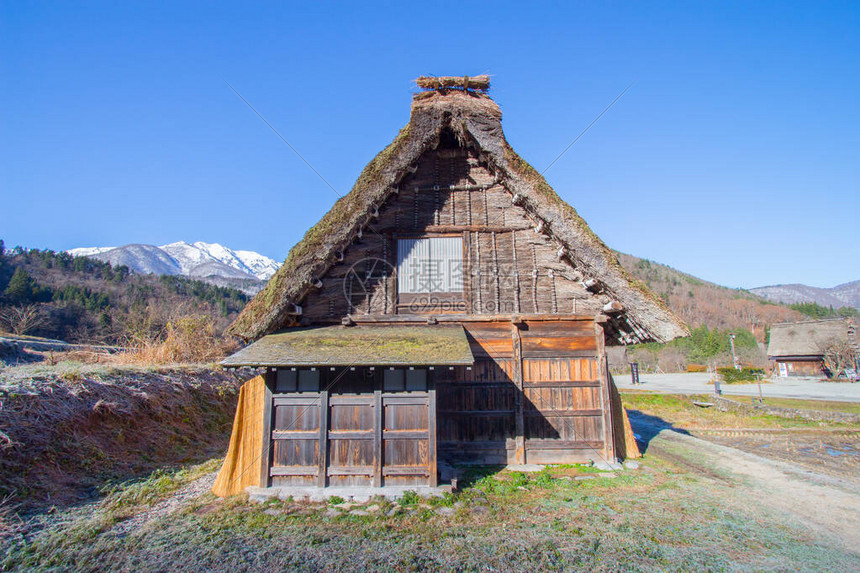 秋天的日本村白川乡高清图片下载正版图片503831094摄图网