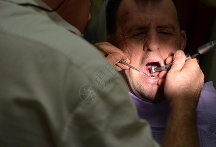 牙科诊所的医疗服务在牙医办图片