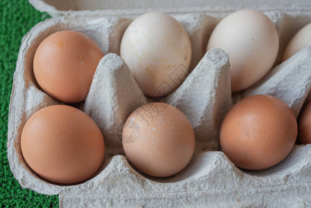 来自农场的有机鸡蛋自制鸡蛋纸鸡蛋图片