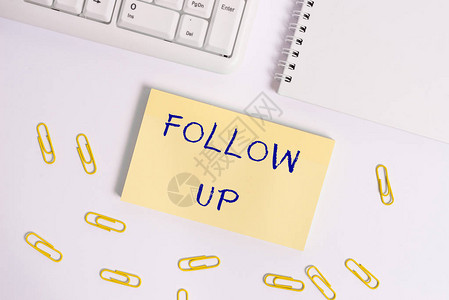 概念手写显示跟进概念意味着已经开始的事情的延续图片