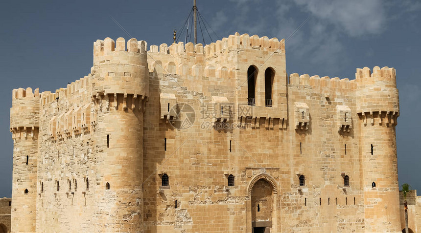 亚历山大领军雷霆冲击詹姆斯领衔湖人的西部格局