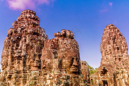 柬埔寨暹粒省吴哥托姆的拜农寺塔上的石图片