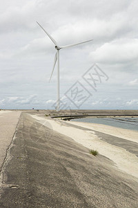 荷兰哈林维利特有电力风图片