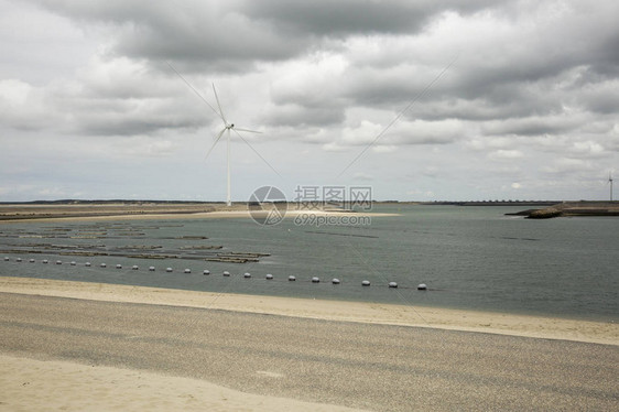 荷兰哈林维利特有电力风图片