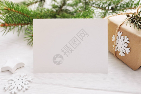 贺卡张纸的圣诞节背景与文本的地方圣诞木制背景平躺图片