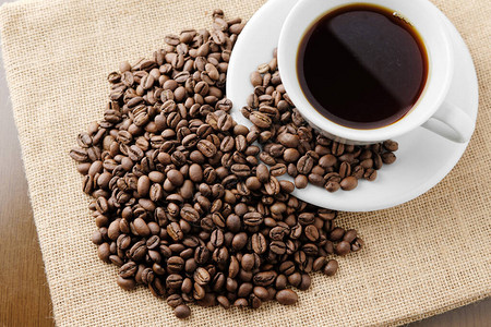 咖啡豆和咖啡图片图片