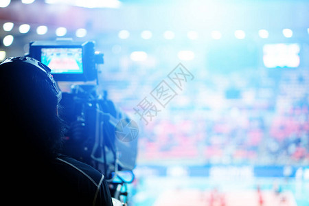 室内舞台上职业排球联赛杯冠军国际比赛现场体育新闻电视节目的模糊背景图片