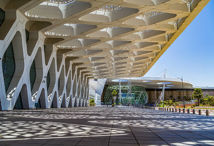 Menara机场大楼的建筑设计令人惊叹图片