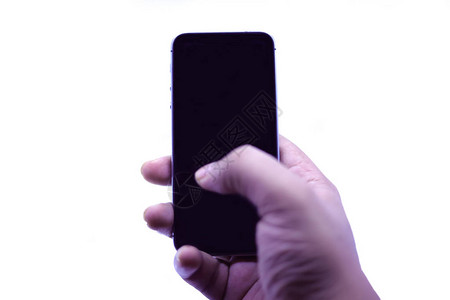 女手握着黑色智能手机白色背景上隔图片