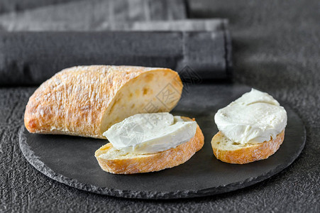 三明治配ciabatta意大利白面包和图片