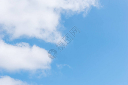 蓝天卷云图片