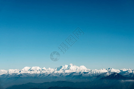 尼泊尔喜马拉雅山峰图片