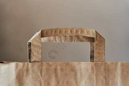 环保纸袋一个纸袋的把手横幅零浪费带手柄的再生图片
