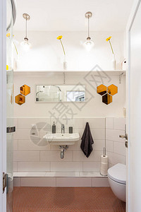 现代豪华浴室设计图片