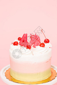 生日Spumoni蛋糕在图片
