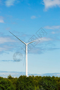 克罗地亚山区的风力发电农场图片