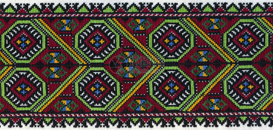 传统的乌拉尼民族刺绣种族装图片