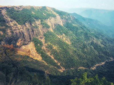 Arwah洞穴峡谷Cherrapunji图片