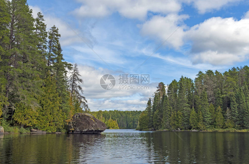 明尼苏达森林狼近期比赛数据全面解析核心阵容稳定性增强季后赛前景看好