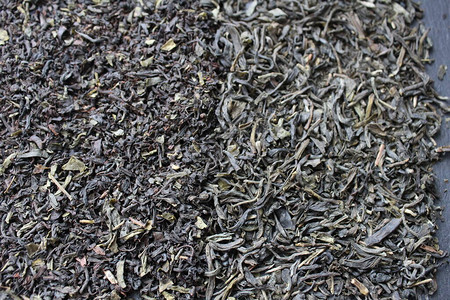 黑茶和绿茶均匀分布添加图片