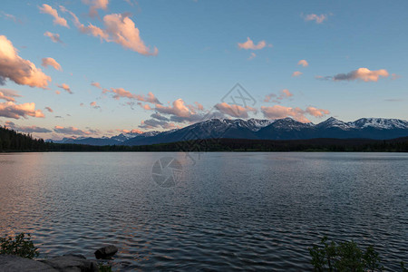 加拿大北部五大湖图片
