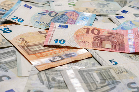 不同的欧元钞票漂亮的纸币质图片