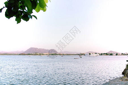 位于印度拉贾斯坦邦的乌代普尔湖城图片