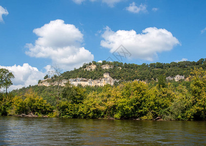 法国阿quitaine地区LaRoqueGageac和Castelnaud之间多图片