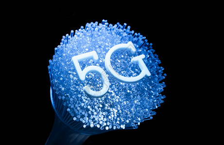 5G标志与光纤背景通信概念图片