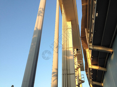 棒球体育场的钢塔结构蓝天洛杉矶道图片
