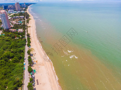 在huahin省Thailand的美丽海滩和海洋空中景象图片