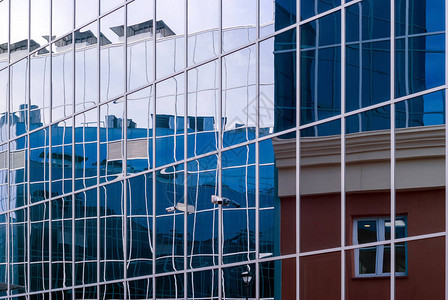 高科技型城市胶片玻璃碎片和图片