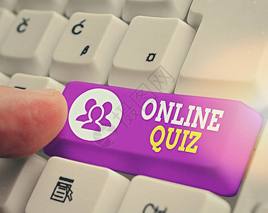 在线Quiz概念摄影游戏或网上出版的智力运动思想图片
