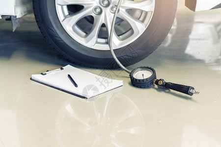 测量数充气橡胶轮胎汽车图片
