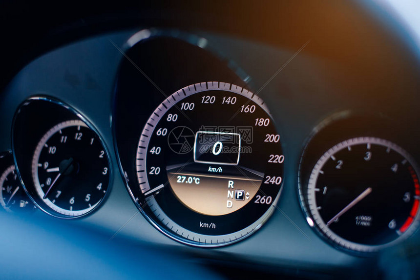 速度力量与技巧的完美融合精选世界体坛最燃高能片段合集