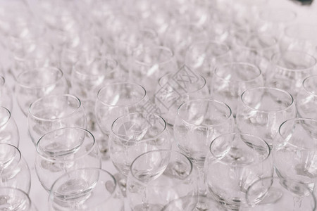 空的水晶透明眼镜组图片