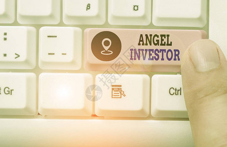 概念手写显示天使投资者概念意味着提供财务支持图片